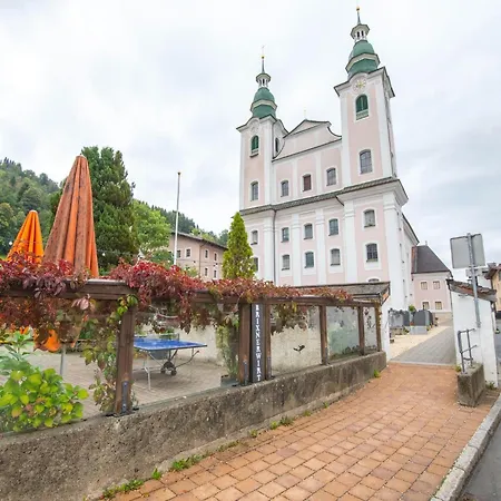 Luxury Penthouse In With Parking