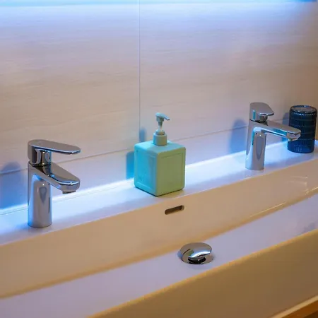 Daire Luxury Penthouse In Brixen im Thale