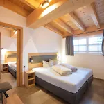 Apartman Luxury Penthouse In With Parking Brixen im Thale