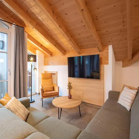 Luxury Penthouse In With Parking